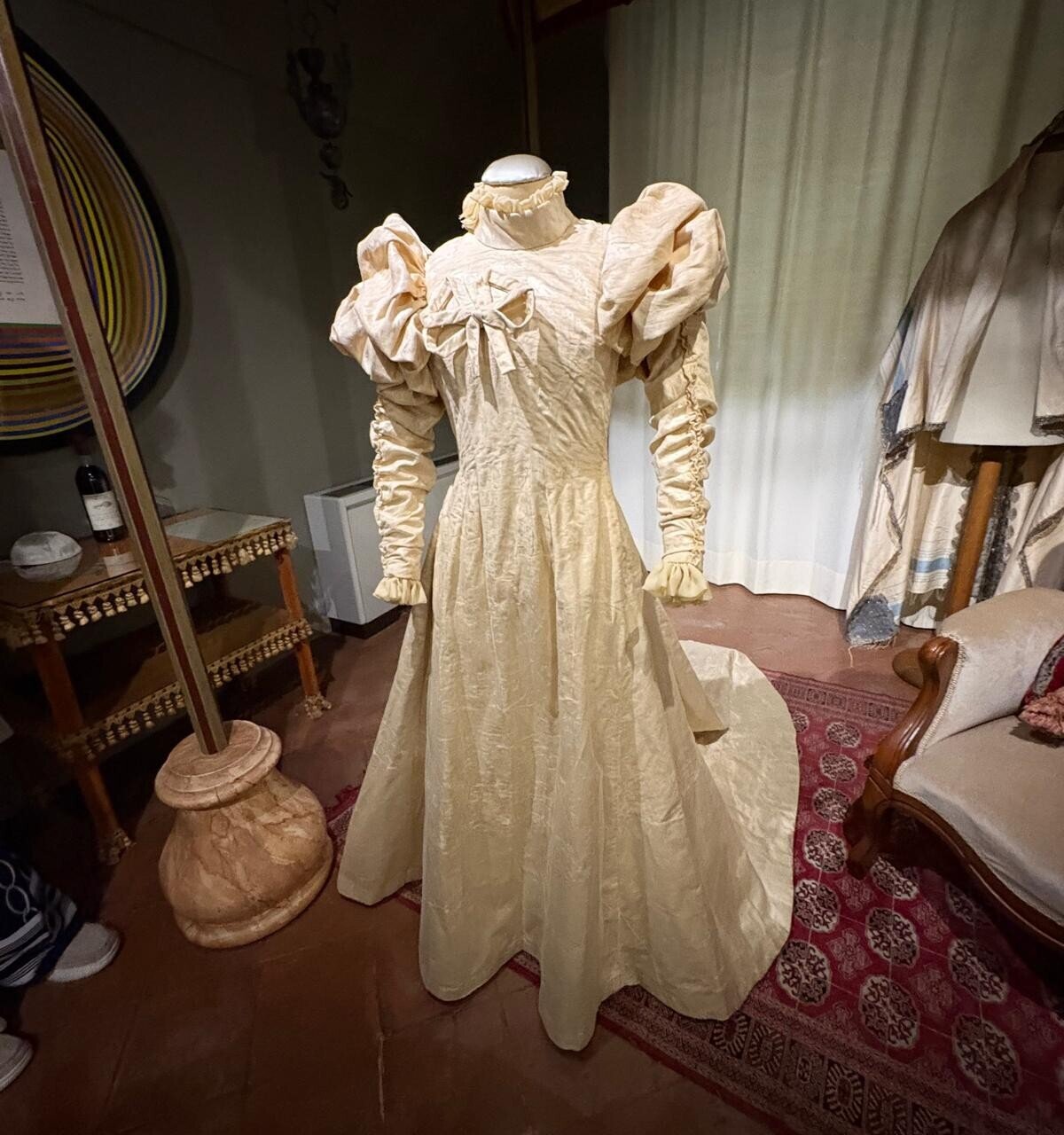 EUROPEAN DAY OF JEWISH CULTURE: ANNETTA LEVI'S WEDDING DRESS RETURNS TO CASALE