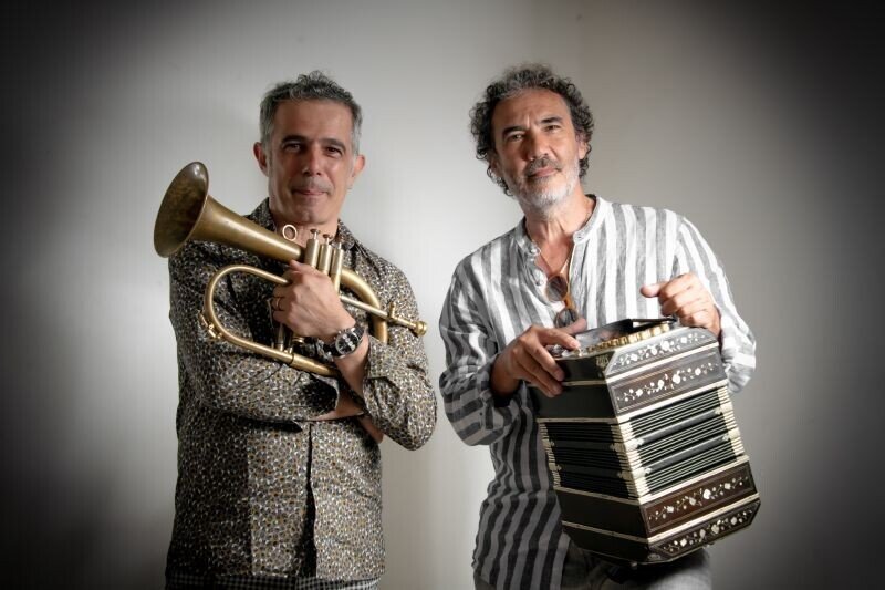 Paolo Fresu Daniele Di Bonaventura Terre D Aria Rotte Sospese D65374190b7cb42a95676455efd22b48